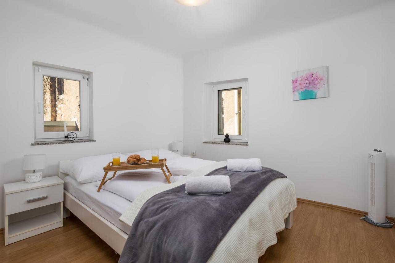Main View Apartment Риека Экстерьер фото
