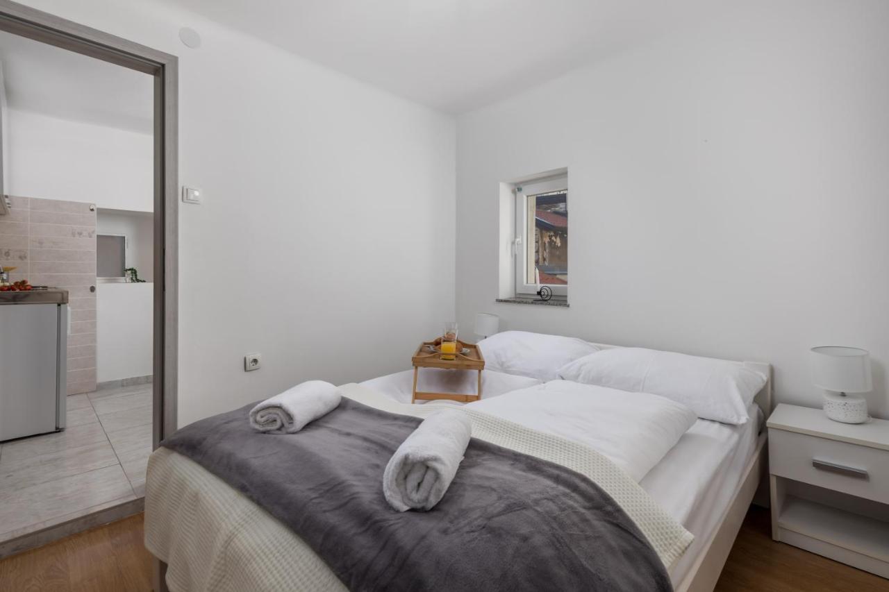 Main View Apartment Риека Экстерьер фото