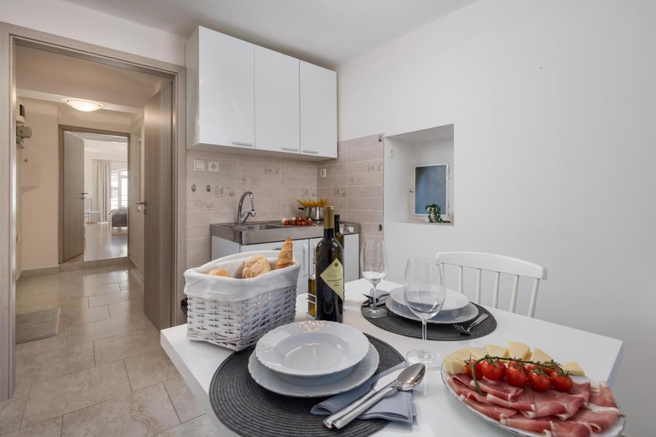 Main View Apartment Риека Экстерьер фото